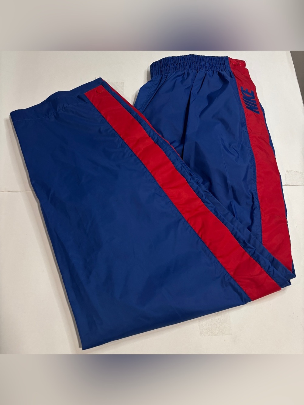 Vintage Nike Nylon Windbreaker Track Pants Tear Away Blue Red Men’s size XXL
